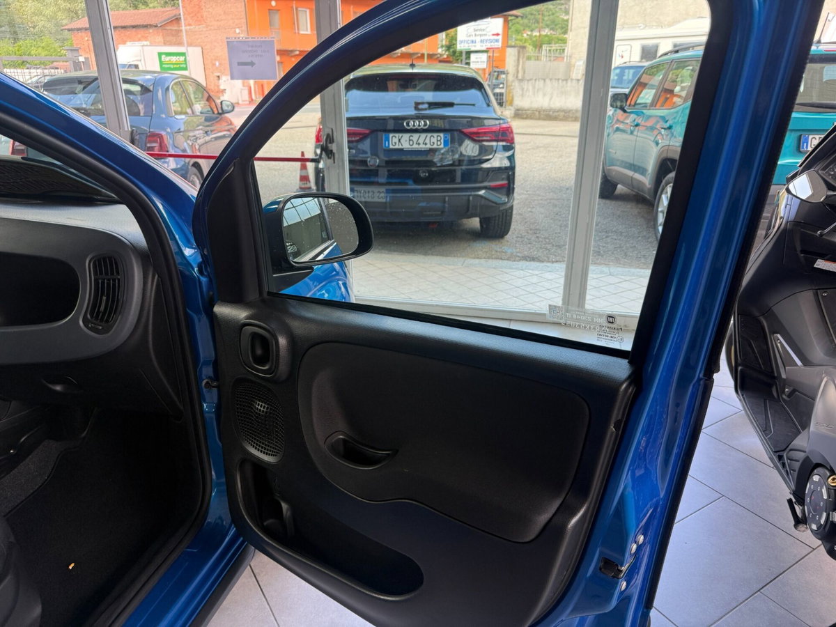Fiat Panda 1.0 FireFly S&S Hybrid City Cross (13)