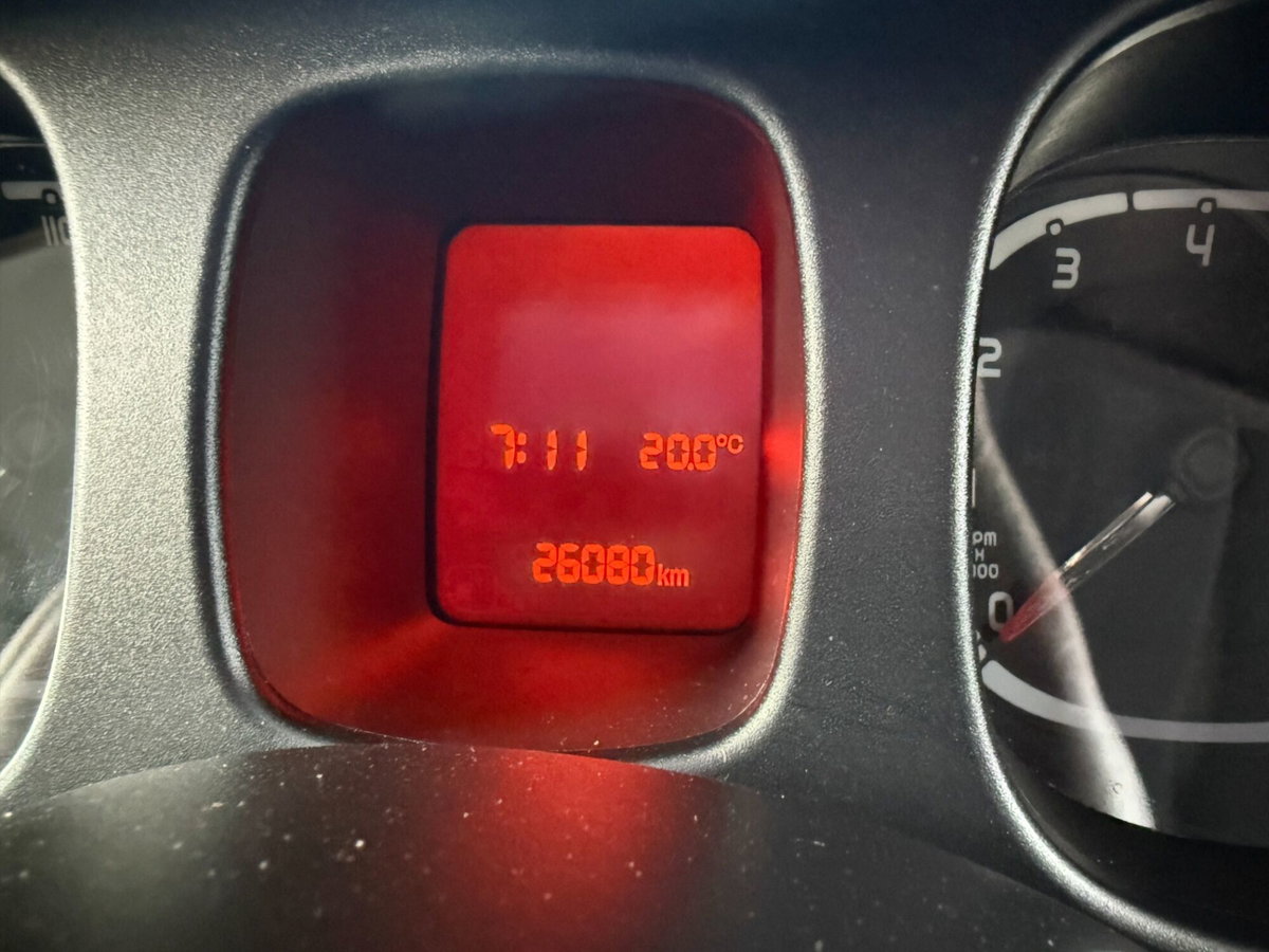 Fiat Panda 1.0 FireFly S&S Hybrid City Cross (16)