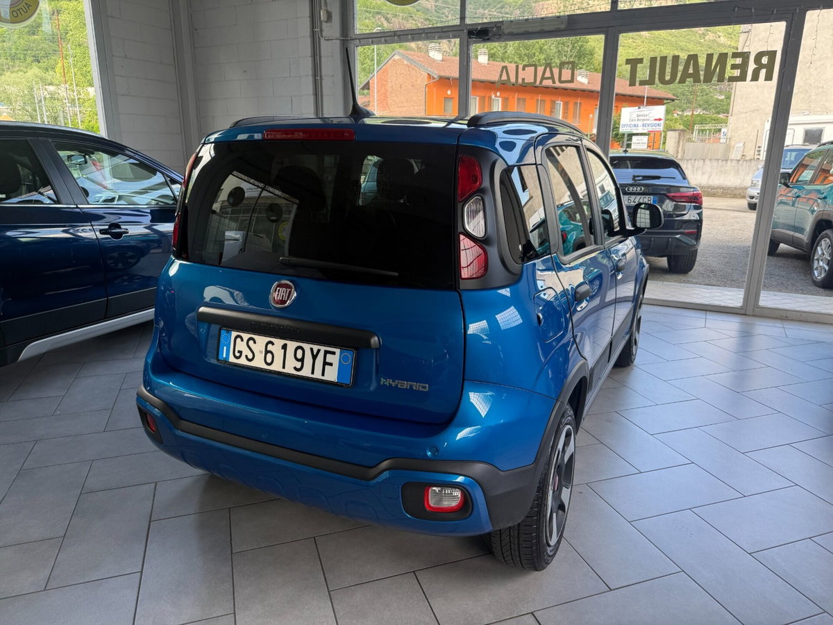 Fiat Panda 1.0 FireFly S&S Hybrid City Cross (6)