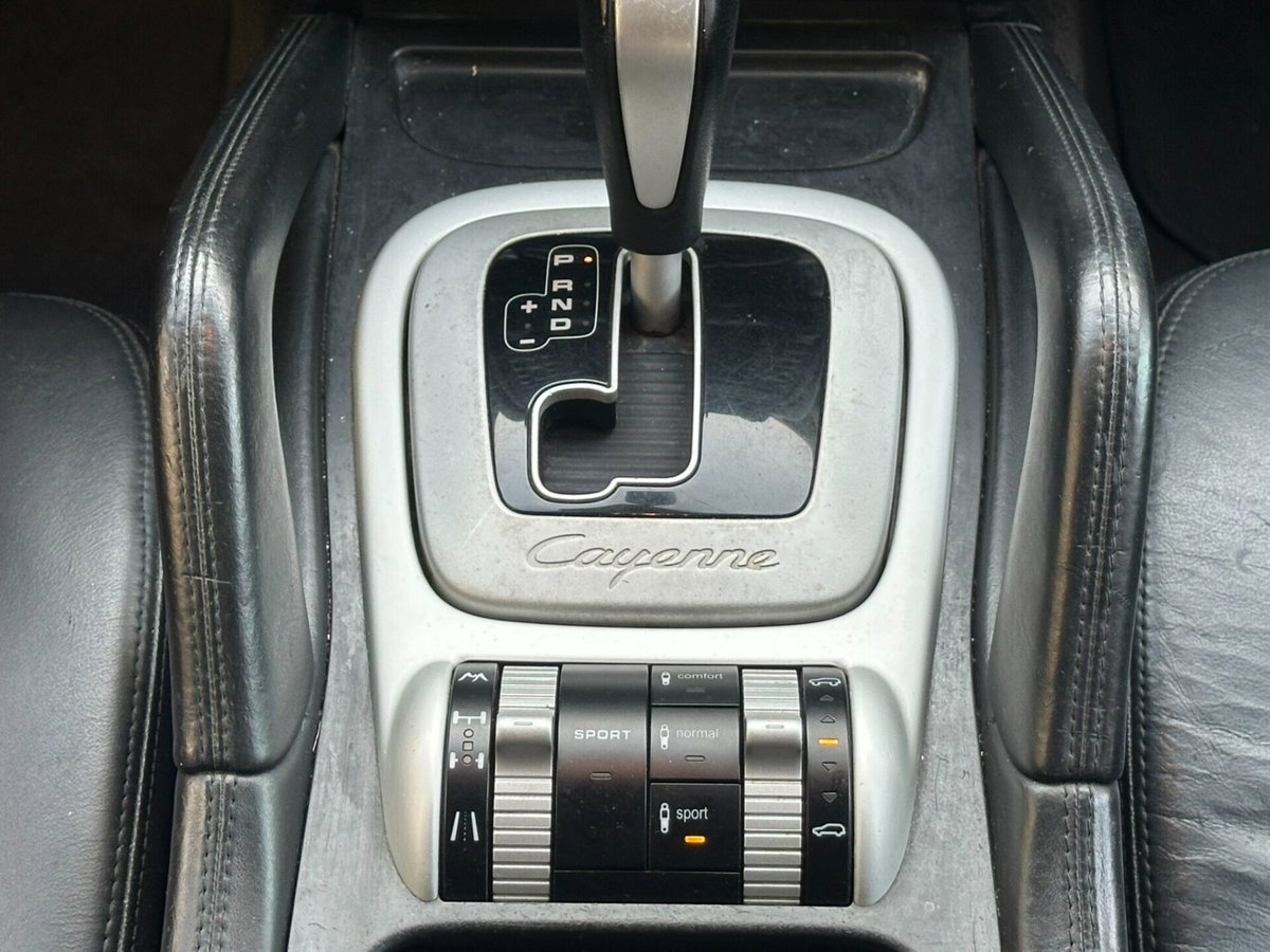 Porsche Cayenne 4.8 S (17)