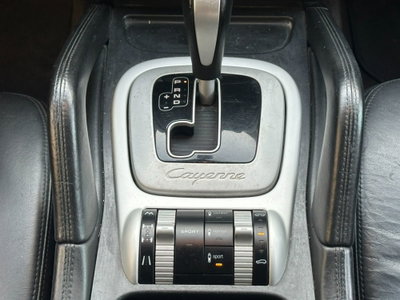 Porsche Cayenne 4.8 S (17)