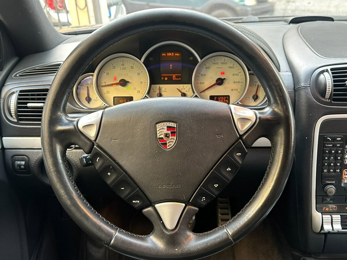 Porsche Cayenne 4.8 S (18)