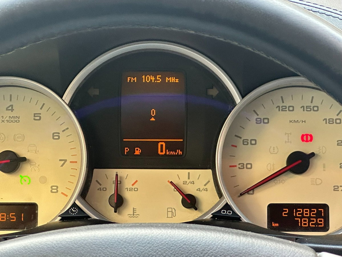 Porsche Cayenne 4.8 S (19)