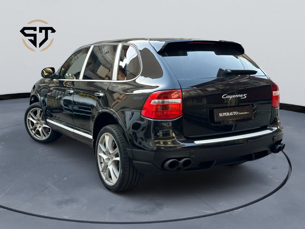 Porsche Cayenne 4.8 S (3)