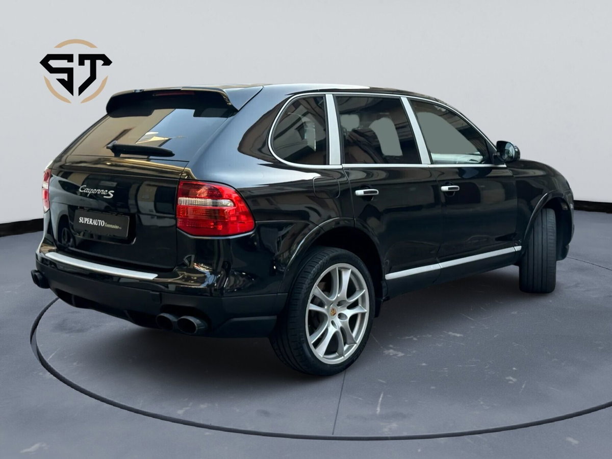 Porsche Cayenne 4.8 S (5)