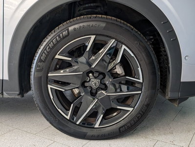 Peugeot 3008 1.2 hybrid Allure 145cv e-dcs6 (10)