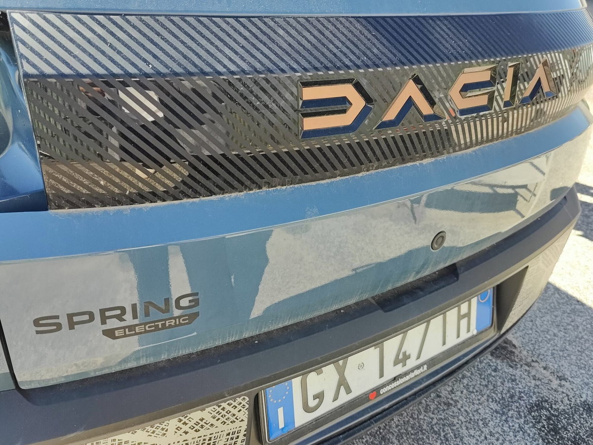 Dacia Spring Essential Electric 45 (3)