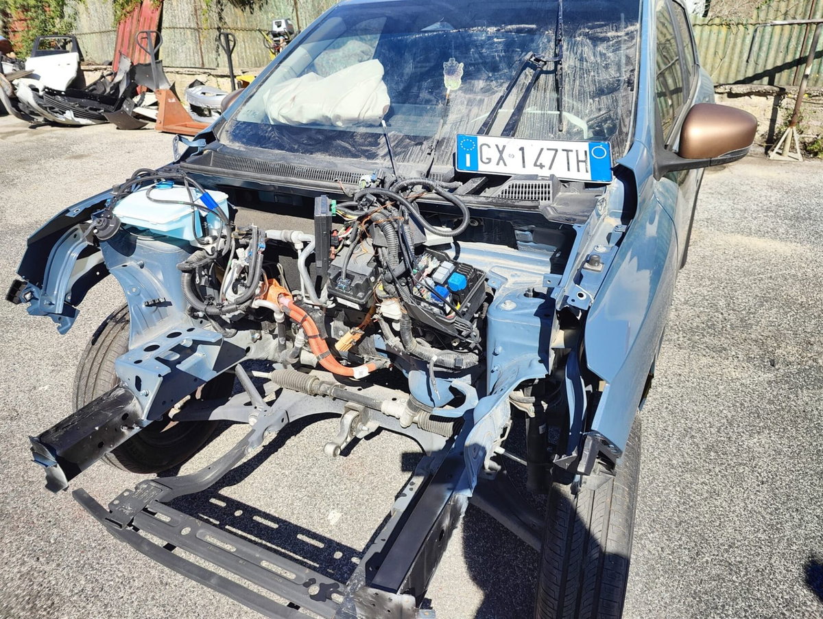 Dacia Spring Essential Electric 45 (5)