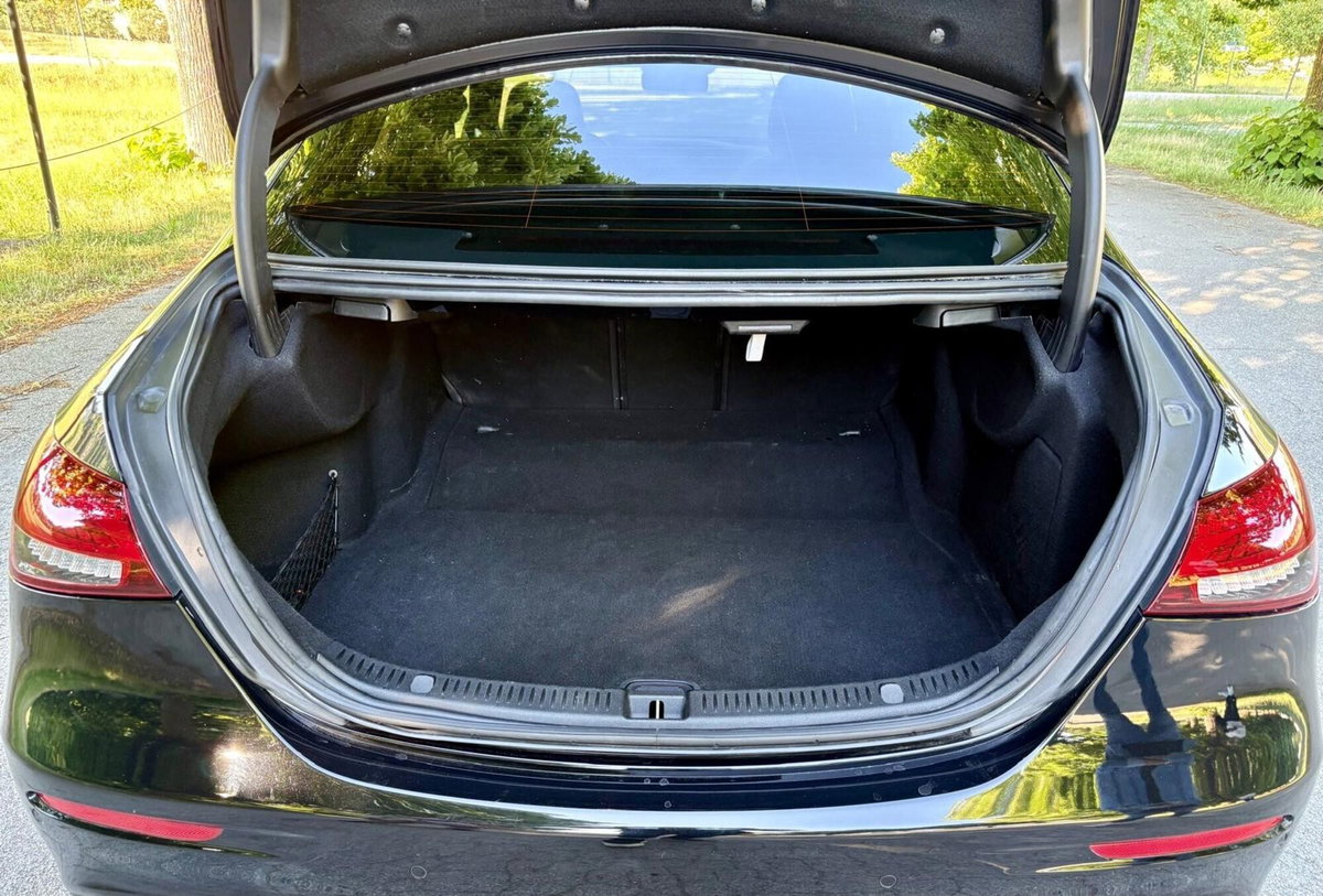 Mercedes-Benz Classe E 220 d Auto Business Sport (14)