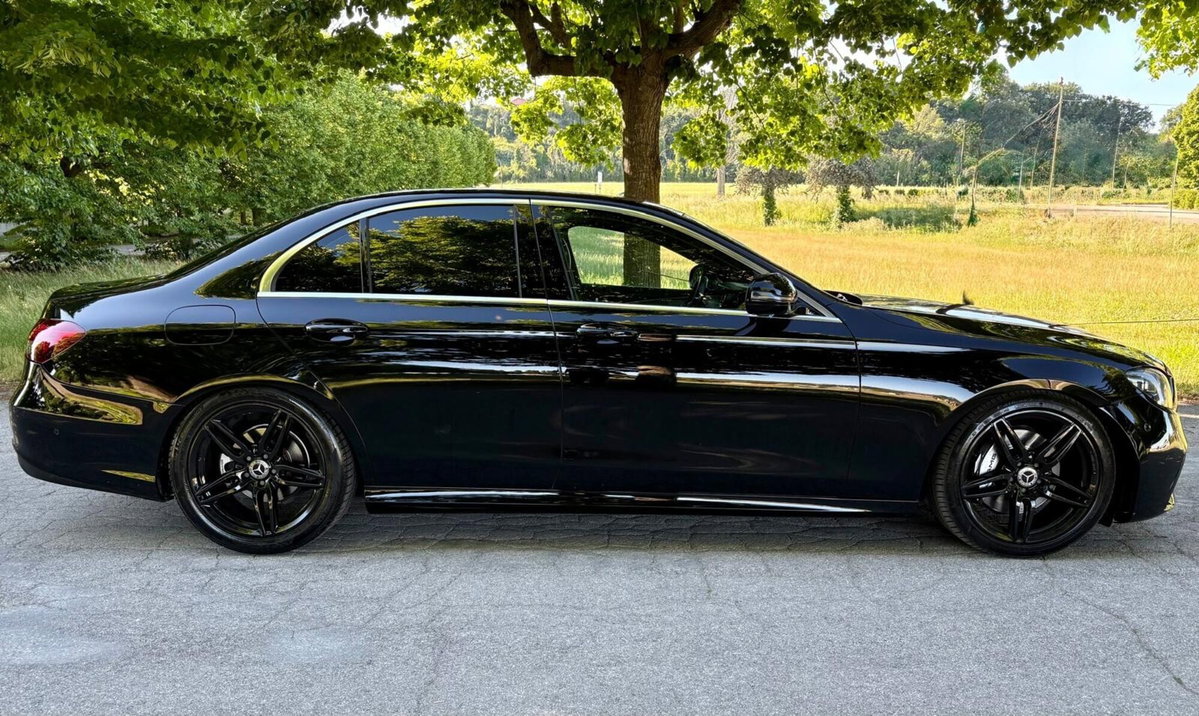 Mercedes-Benz Classe E 220 d Auto Business Sport (3)