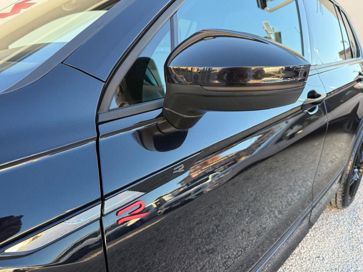Volkswagen Tiguan 2.0 tdi R-Line 150cv dsg (10)
