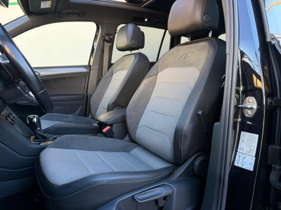 Volkswagen Tiguan Allspace 2.0 tdi R-Line 150cv dsg (19)