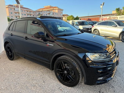 Volkswagen Tiguan Allspace 2.0 tdi R-Line 150cv dsg (4)