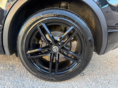 Volkswagen Tiguan Allspace 2.0 tdi R-Line 150cv dsg (9)