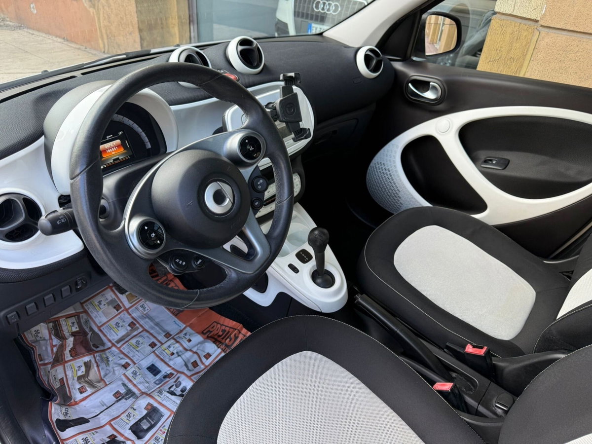smart forfour forfour 70 1.0 twinamic Passion (14)