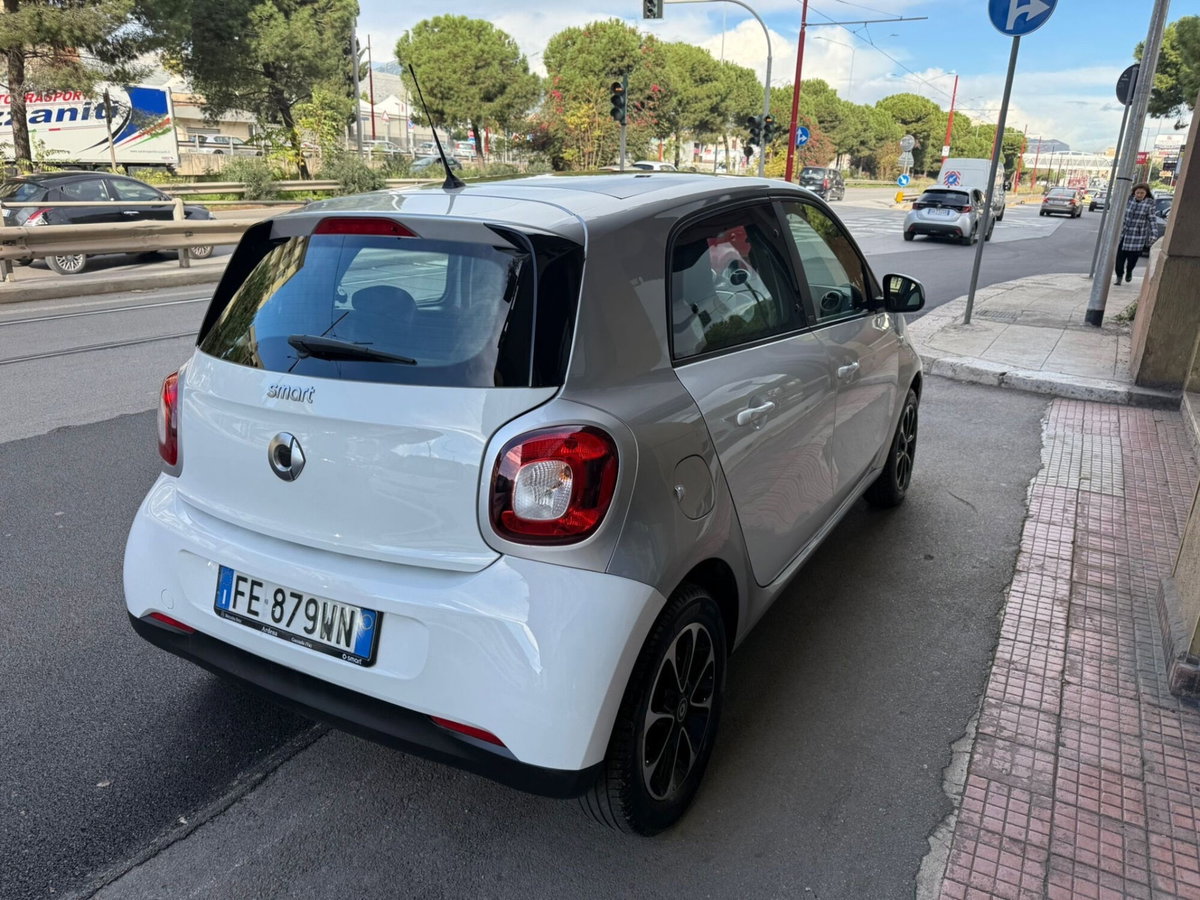 smart forfour forfour 70 1.0 twinamic Passion (7)
