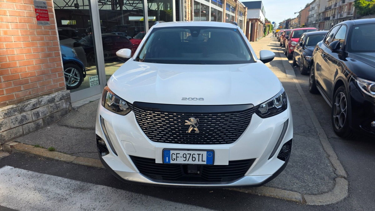 Peugeot 2008 BlueHDi 110 S&S Active Pack (2)