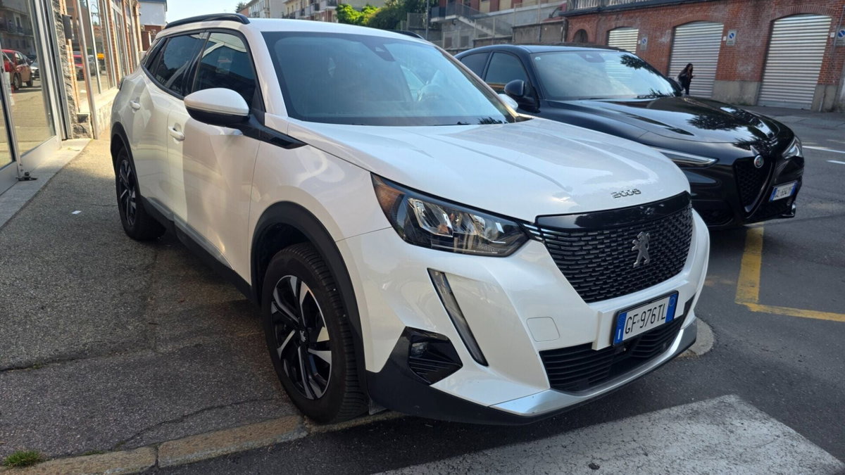 Peugeot 2008 BlueHDi 110 S&S Active Pack (3)