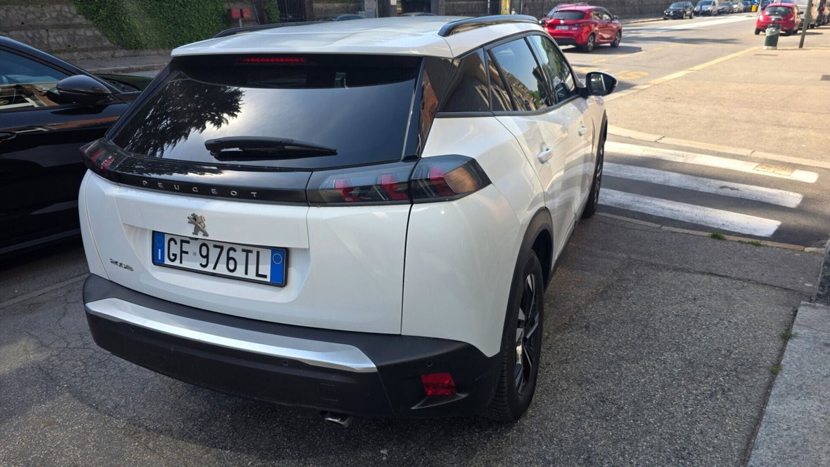 Peugeot 2008 BlueHDi 110 S&S Active Pack (4)