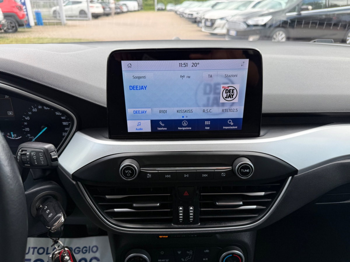 Ford Focus 1.5 EcoBlue 95 CV 5p. Business (12)