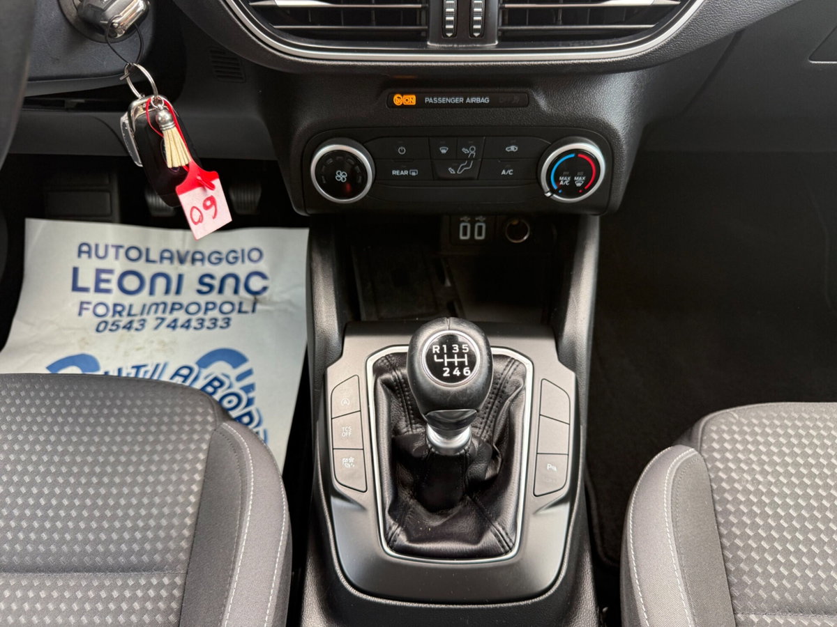 Ford Focus 1.5 EcoBlue 95 CV 5p. Business (14)
