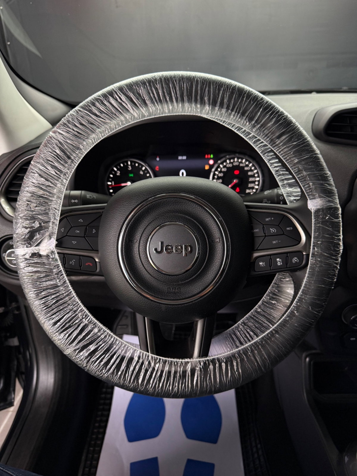 Jeep Renegade 1.6 Mjt 130 CV Limited (11)