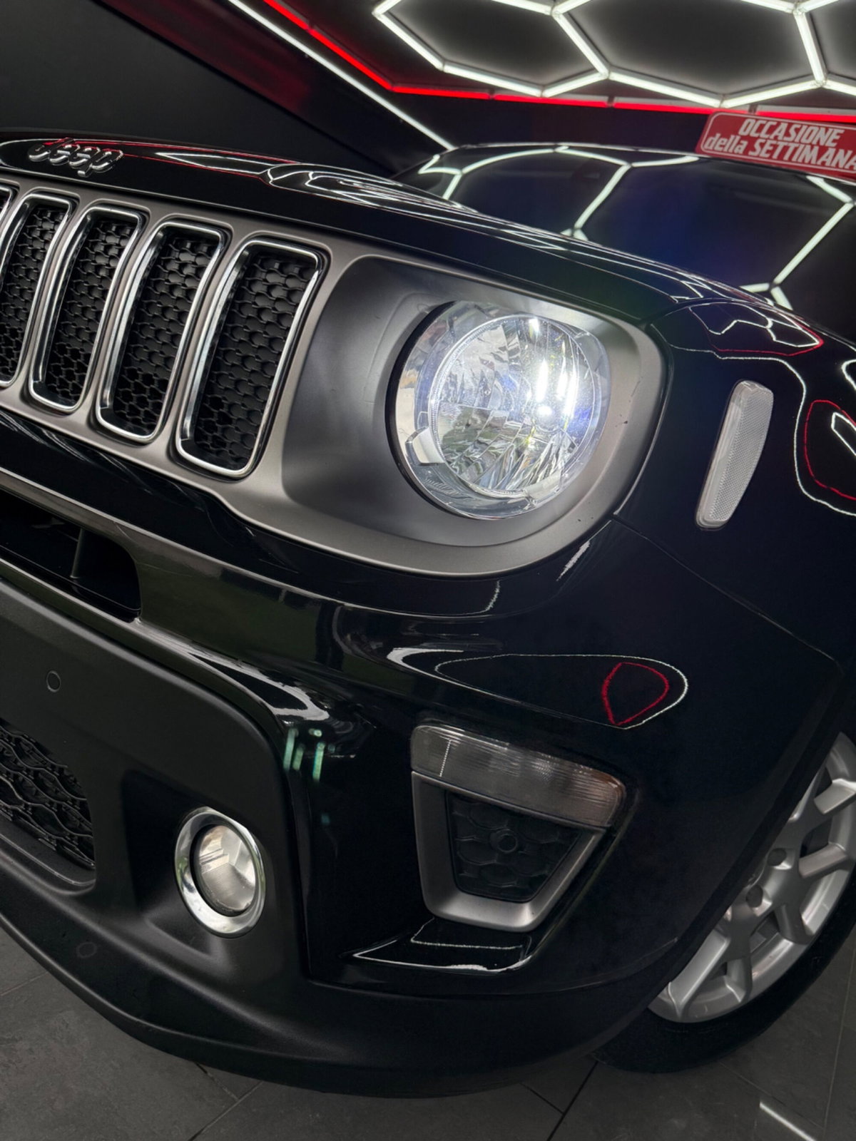 Jeep Renegade 1.6 Mjt 130 CV Limited (18)