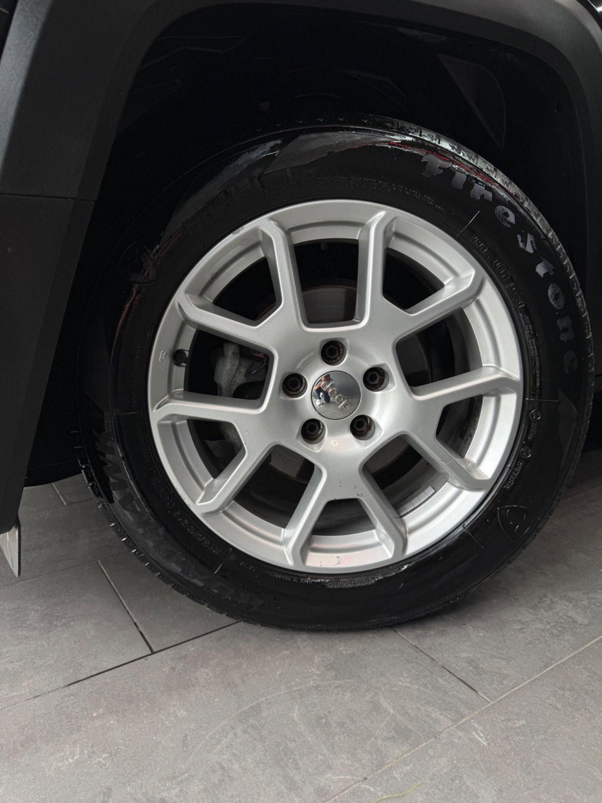 Jeep Renegade 1.6 Mjt 130 CV Limited (19)