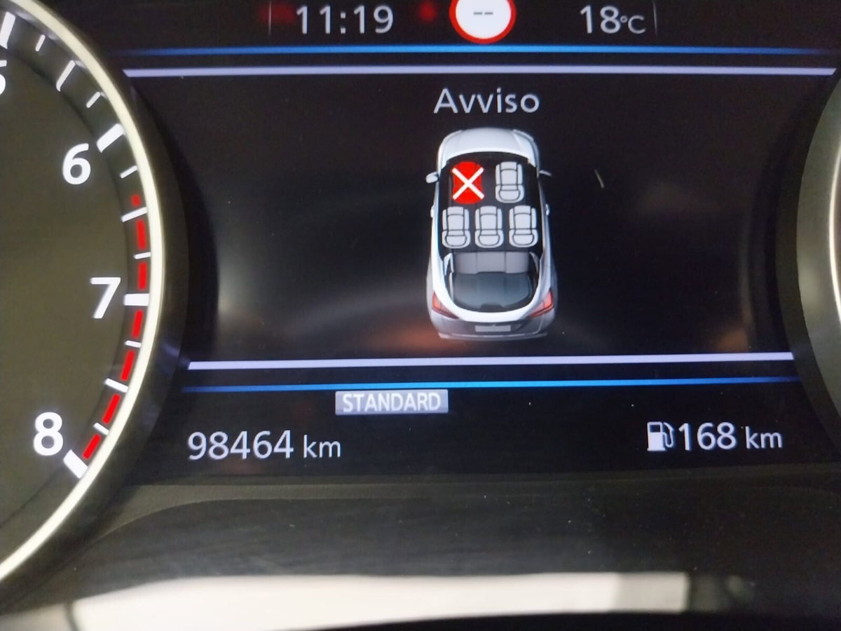 Nissan Juke 1.0 dig-t Tekna 114cv (10)