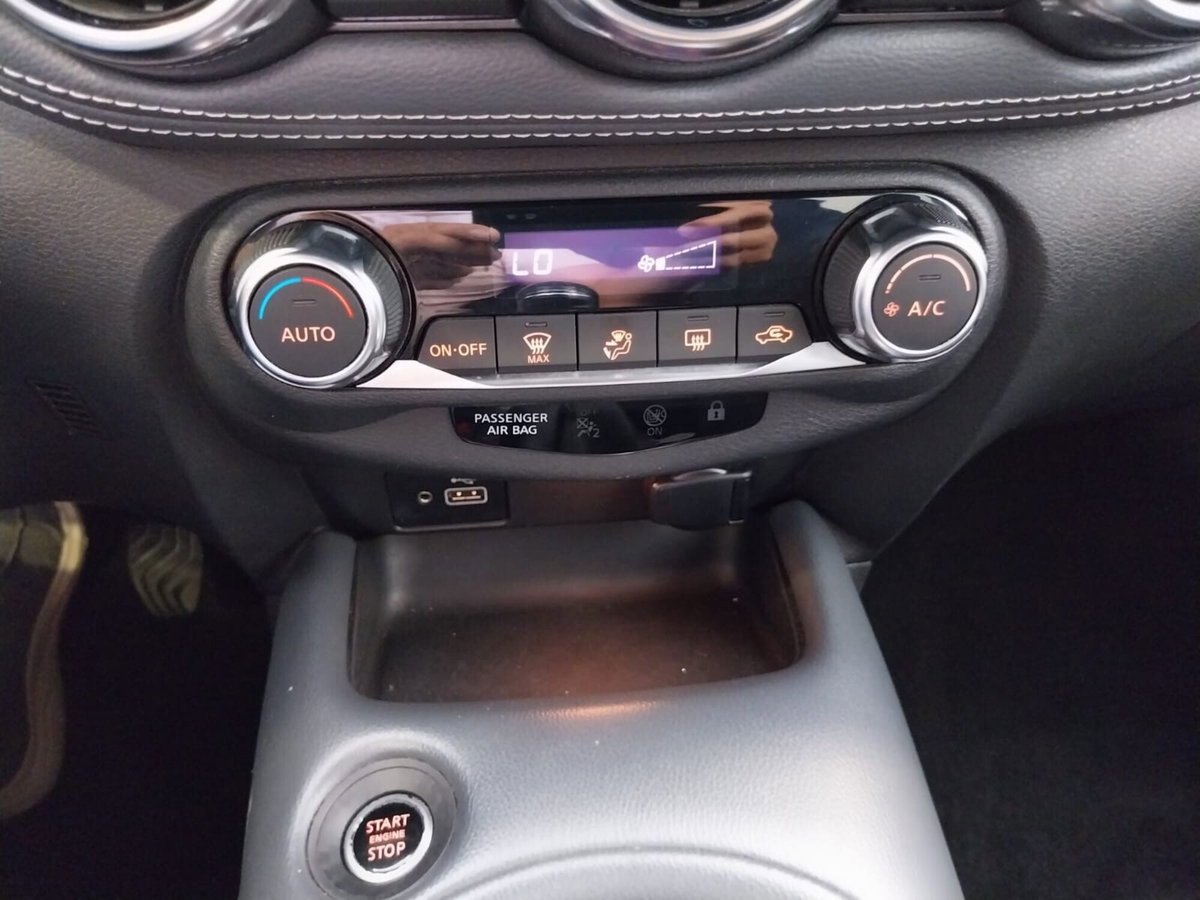 Nissan Juke 1.0 dig-t Tekna 114cv (16)