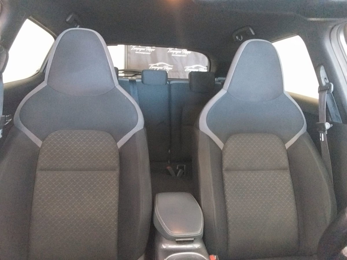 Nissan Juke 1.0 dig-t Tekna 114cv (17)