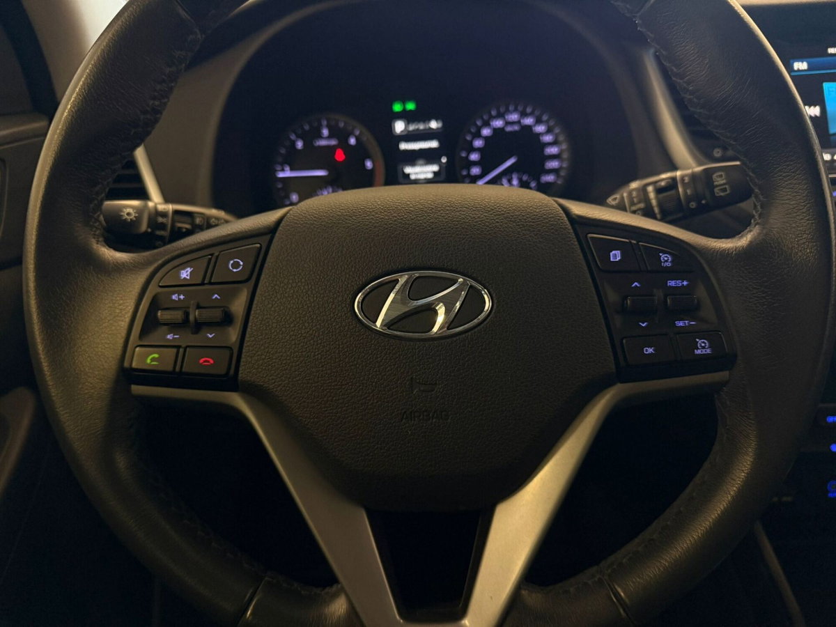 Hyundai Tucson 1.7 CRDi DCT Sound Edition (13)