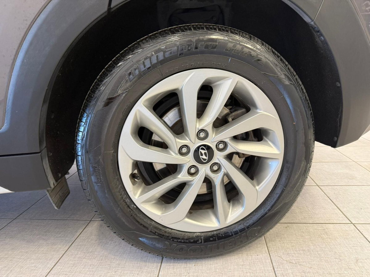 Hyundai Tucson 1.7 CRDi DCT Sound Edition (8)