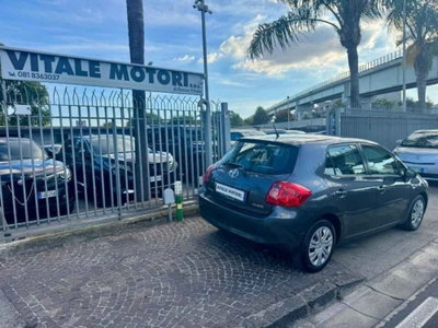 Toyota Auris 2.0 D-4D DPF 5 porte Sol (6)