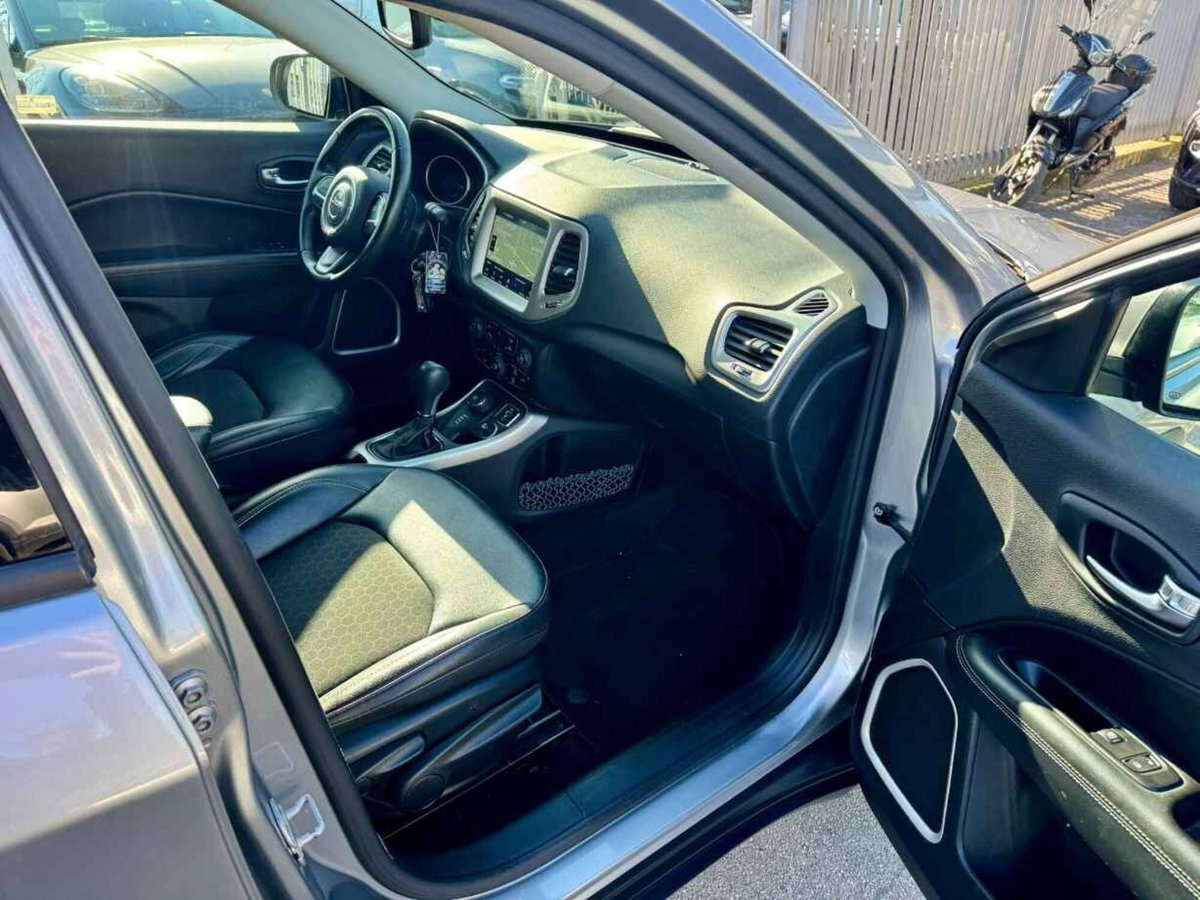 Jeep Compass 2.0 Multijet II 4WD Longitude (16)