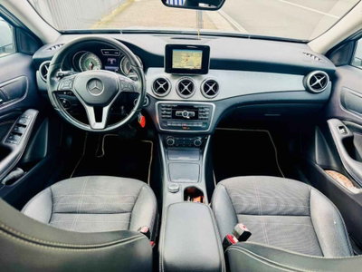 Mercedes-Benz GLA SUV 220 CDI Automatic 4Matic Premium (11)