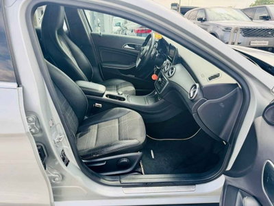 Mercedes-Benz GLA SUV 220 CDI Automatic 4Matic Premium (14)