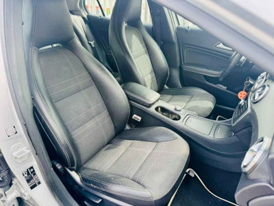Mercedes-Benz GLA SUV 220 CDI Automatic 4Matic Premium (19)