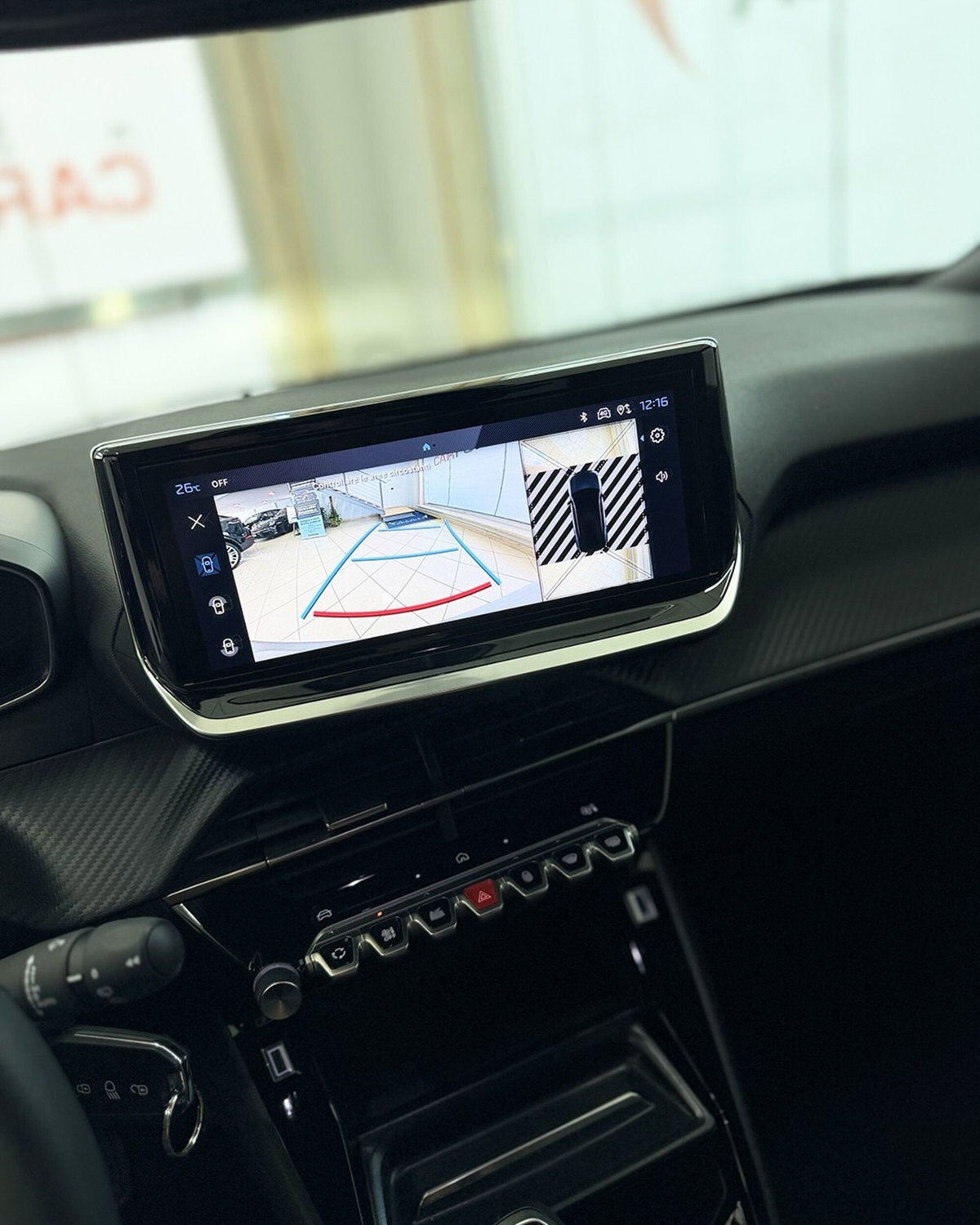 Peugeot 2008 1.2 turbo Allure 100cv (9)