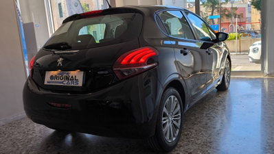 Peugeot 208 75 5 porte Active (11)