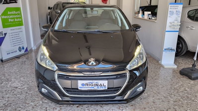 Peugeot 208 75 5 porte Active (2)