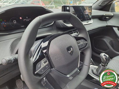 Peugeot 2008 PureTech 100 S&S Allure (12)