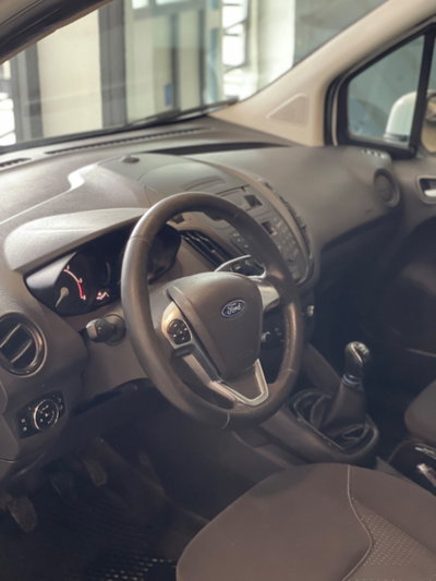 Ford Transit Courier 1.5 TDCi 75CV  Entry (9)
