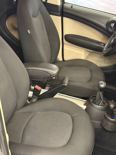 MINI Mini Countryman 1.6 Cooper D Countryman (11)