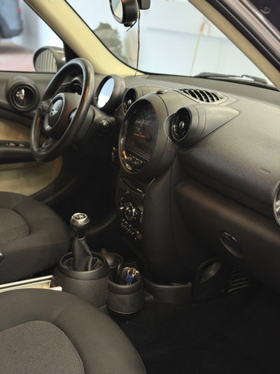 MINI Mini Countryman 1.6 Cooper D Countryman (12)