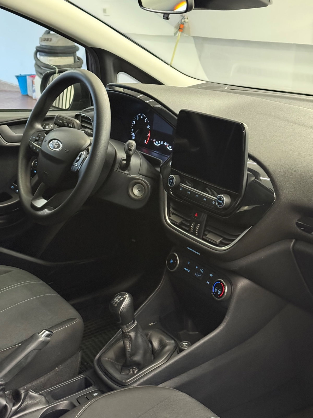 Ford Fiesta 1.1 75 CV GPL 5 porte Titanium (11)