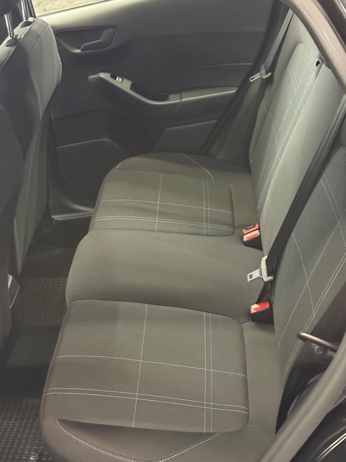 Ford Fiesta 1.1 75 CV GPL 5 porte Titanium (13)