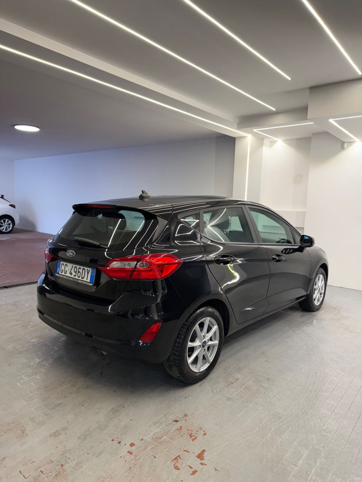 Ford Fiesta 1.1 75 CV GPL 5 porte Titanium (5)
