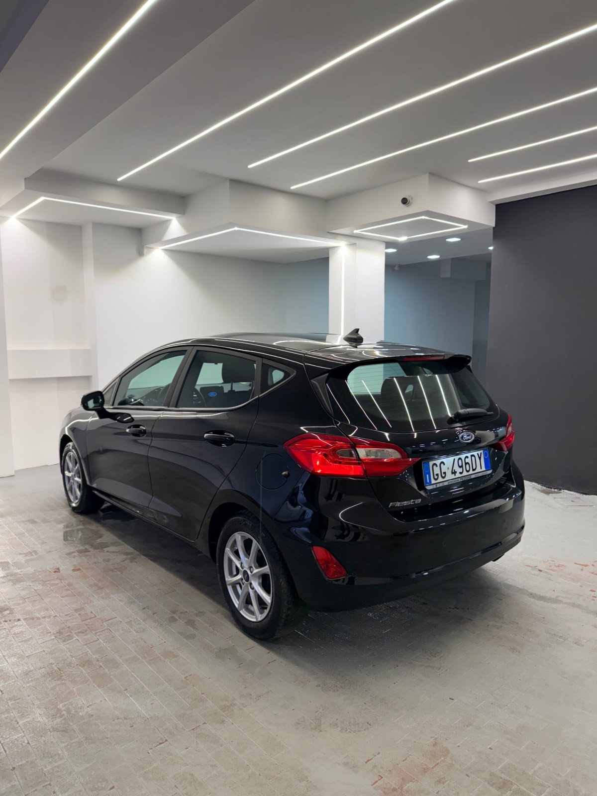 Ford Fiesta 1.1 75 CV GPL 5 porte Titanium (6)