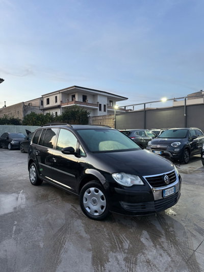 Volkswagen Touran 16V TSI 150CV DSG Trendline Ecofuel usata